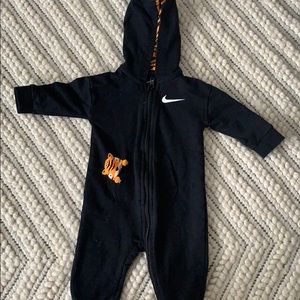 Nike baby hooded onesie
